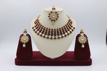 Kundan Choker Set