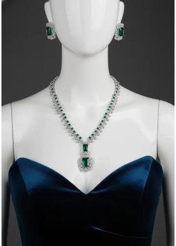 Emerald Green Stone Necklace Set